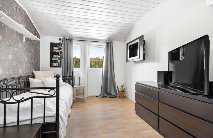 Sjarmerende Familievennlig Hus Med 2 Soverom Крістіансанн Екстер'єр фото